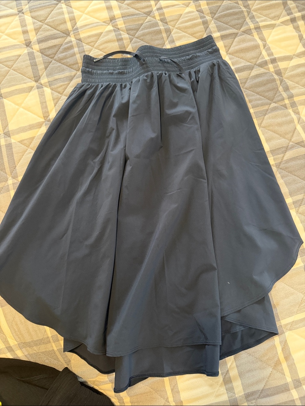lululemon athletica Navy High-Low Elastic Waist Skirt